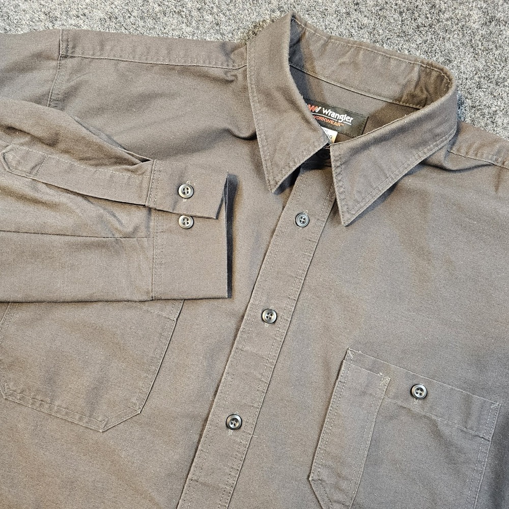 Wrangler Workwear Men's XXL Brown Long Sleeve Button Up Work Shirt Cotton Blend